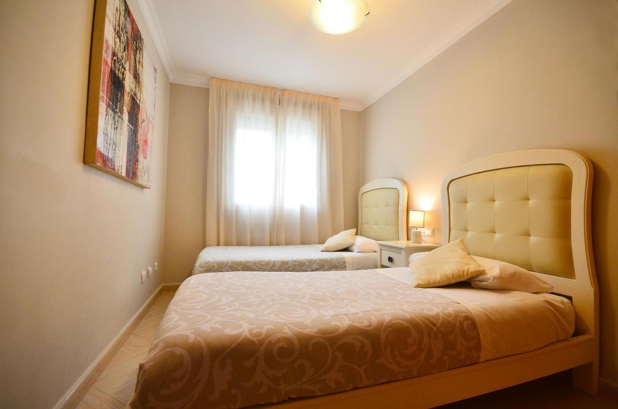 Aparthotel Ola Blanca Cala de Finestrat Esterno foto