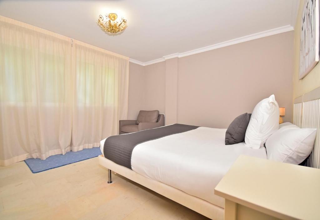 Aparthotel Ola Blanca Cala de Finestrat Camera foto